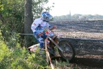 9 Al heel wat jaren straalt Rick Enderink plezier in de enduro uit