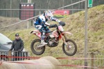 052 – Robin Nijkamp is een van de talenten die met WPM KTM teammaten Bas Klein Haneveld en Ismo ten Velde maar ook Lucas Dolfing zich in de EK al aardig roeren, hier Robin in actie op een ‘extreme’ rioolbuis op De Landsard