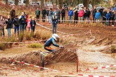 571 De achtervolging op zijn boeggolf ging Arjan van der Vleuten (N3) goed af