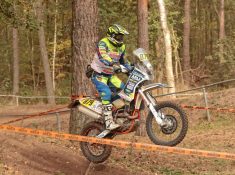 879 Martien Jimmink (NV50) in training voor Dakar 