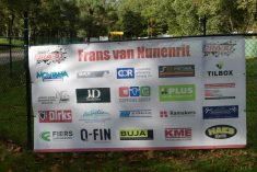 Naamgever Frans van Nunen en hoofdsponsors