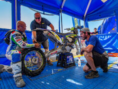 Fabio Fasola #872 (ITA) taking advantage of the SHERCO Racing Service during the 2021 FIM ISDE ©FIM