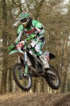 23 Op de Kawasaki viertakt heeft Marco Teunissen (E1) een abonnement op de tweede plaats