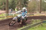 357 Met een 125cc 2-takt was het flink aanploeteren in de zandbak voor nationaal Tim Kruiper (N1)