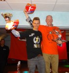 Scratch bokalen – Kevin Dijk wint de scratch Nationaal en Mark Wassink bij de inters